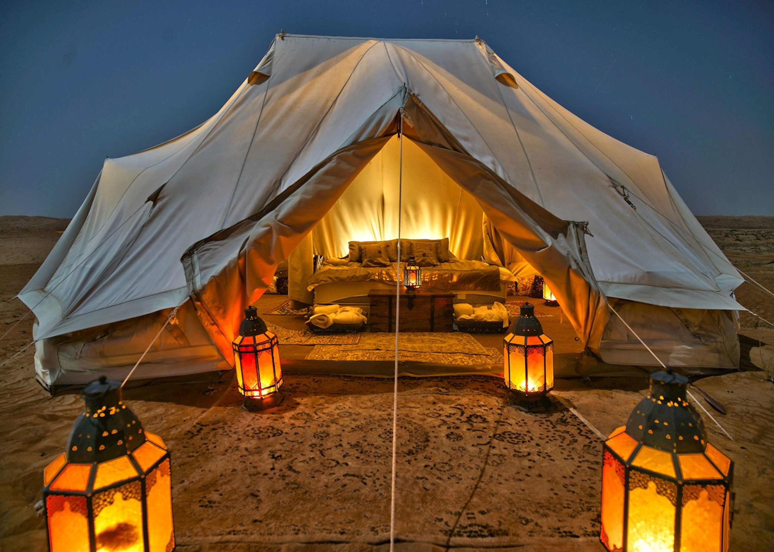 16014871-canvas-club-luxury-tents